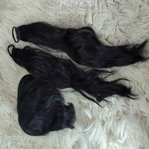 Bundle of wigs/ponytails